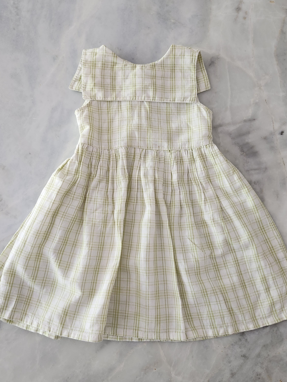 Fin & Vince Green & White Plaid Girls' Dress